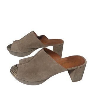 Free People beige suede open toe chunky clogs size 41